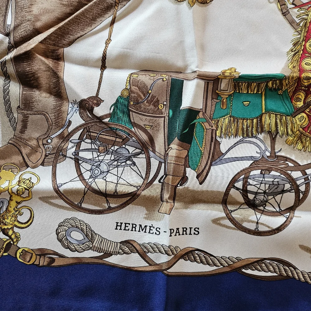 Hermès Blue Musee Ledoux 90 Scarf - Picture 3 of 6